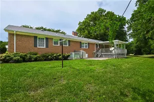 4501 Freida Ln, Greensboro, NC 27406 - Photo 23