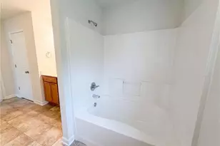 5503 Hardie Farm Dr, Greensboro, NC 27405 - Photo 17
