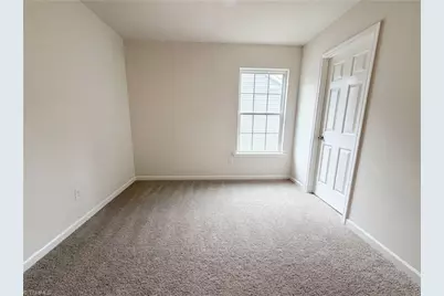 5503 Hardie Farm Drive, Greensboro, NC 27405 - Photo 15