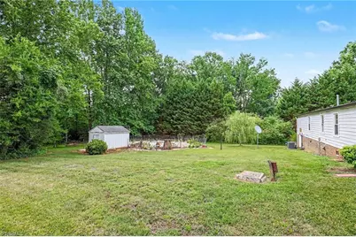 6160 Asheton Drive, Trinity, NC 27370 - Photo 9