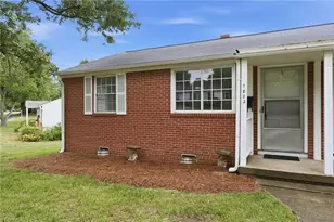 1802 Villa Dr, Greensboro, NC 27403 - Photo 29