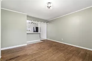1802 Villa Dr, Greensboro, NC 27403 - Photo 21