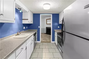 3997 Valley Ct, Winston-Salem, NC 27106 - Photo 7
