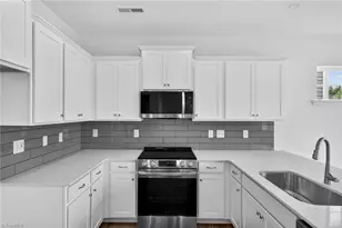 5525 Hydrangea St, Winston-Salem, NC 27014 - Photo 13