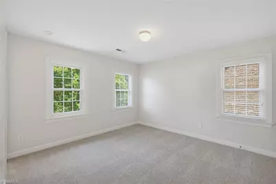 4613 Chesterfield Place, Jamestown, NC 27282 - Photo 27