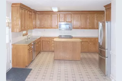 6125 Tennyson Drive, Kernersville, NC 27284 - Photo 3