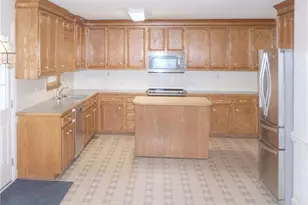 6125 Tennyson Dr, Kernersville, NC 27284 - Photo 3