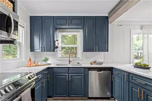 1210 Martin St, Winston-Salem, NC 27103 - Photo 9