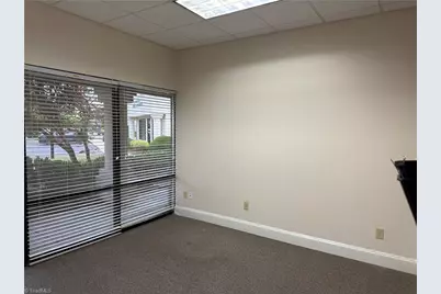 1008 Hutton Lane #108, High Point, NC 27262 - Photo 9