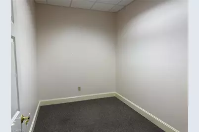1008 Hutton Lane #108, High Point, NC 27262 - Photo 11
