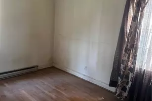 1113 Benjamin Benson St, Greensboro, NC 27406 - Photo 5