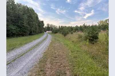 554 Brooks Road, Reidsville, NC 27320 - Photo 11