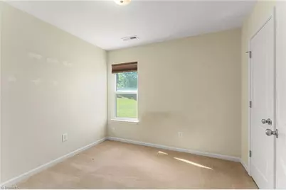 216 Florida Drive, Thomasville, NC 27360 - Photo 23