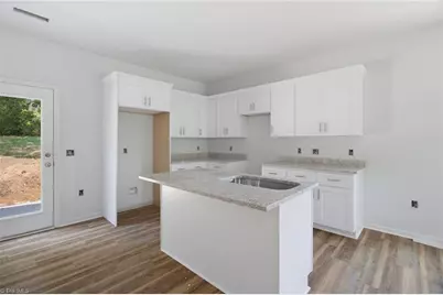 1301 Excelsior Street, Winston-Salem, NC 27101 - Photo 5