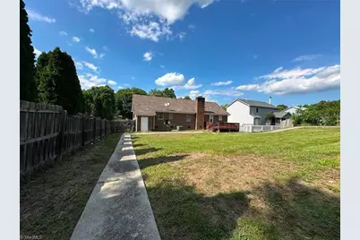 2308 Leeds Avenue, High Point, NC 27265 - Photo 21