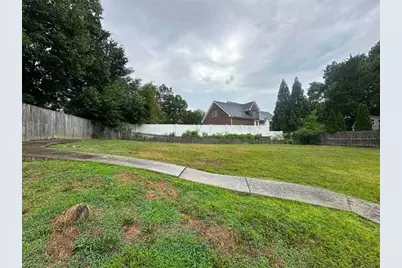 2308 Leeds Avenue, High Point, NC 27265 - Photo 17