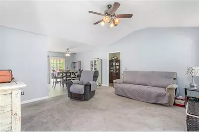 5993 Evelyn Lane, Pleasant Garden, NC 27313 - Photo 7