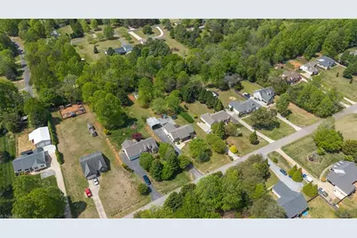 5993 Evelyn Lane, Pleasant Garden, NC 27313 - Photo 37