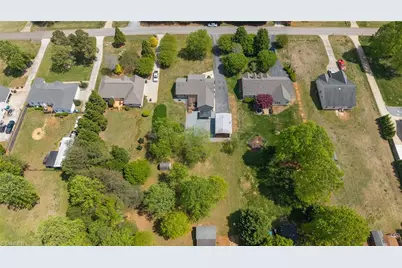 5993 Evelyn Lane, Pleasant Garden, NC 27313 - Photo 39