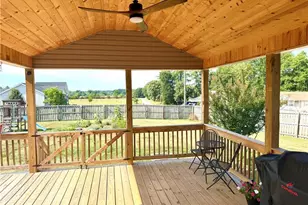 106 Tranquility Ln, Harmony, NC 28634 - Photo 19