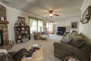 1075 Atkins Ln, Pinnacle, NC 27043 - Photo 5