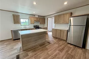 146 Con-Lee Dr, Olin, NC 28660 - Photo 5