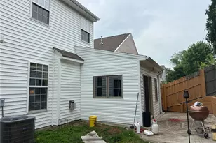 721 Spinning Wheel Point, High Point, NC 27265 - Photo 5