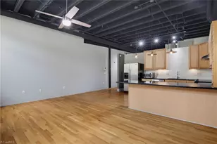 1 W 5th St, Winston-Salem, NC 27101 - Photo 15