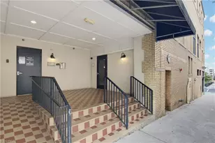 1 W 5th St, Winston-Salem, NC 27101 - Photo 3