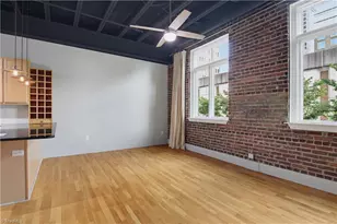 1 W 5th St, Winston-Salem, NC 27101 - Photo 17