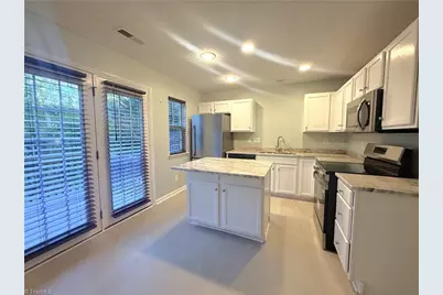 80 Tannenbaum Circle, Greensboro, NC 27410 - Photo 7