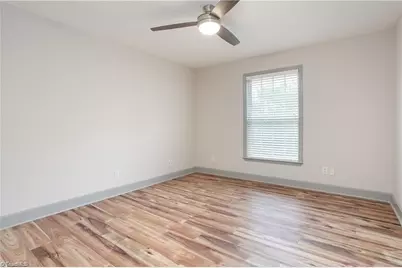 3725 Morris Farm Drive #3B, Greensboro, NC 27409 - Photo 9