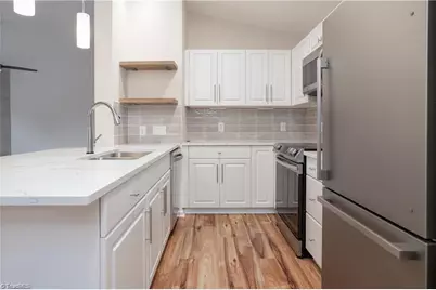 3725 Morris Farm Drive #3B, Greensboro, NC 27409 - Photo 5