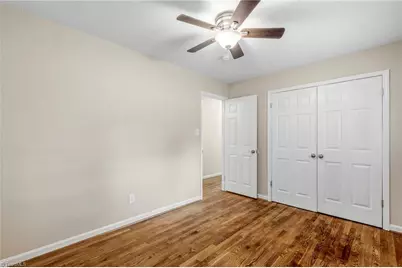 1300 Rotherwood Road, Greensboro, NC 27406 - Photo 17