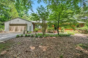 809 Quail Meadow Ln, Colfax, NC 27235 - Photo 3