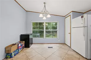365 Sunflower Rd, Statesville, NC 28625 - Photo 11