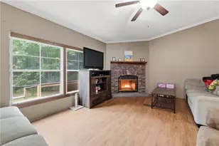365 Sunflower Rd, Statesville, NC 28625 - Photo 13