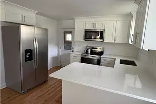 417 Green St, Roxboro, NC 27573 - Photo 5