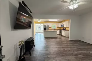 104 Crestview Terrace, Thomasville, NC 27360 - Photo 3