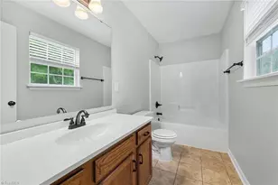 5603 Fountainhead Dr, Greensboro, NC 27455 - Photo 15