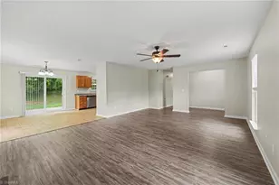 5603 Fountainhead Dr, Greensboro, NC 27455 - Photo 5