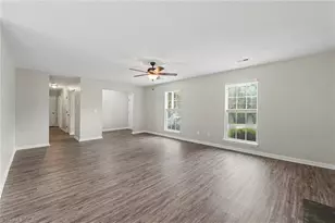 5603 Fountainhead Dr, Greensboro, NC 27455 - Photo 3