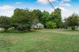 1713 Vance St, Reidsville, NC 27320 - Photo 5