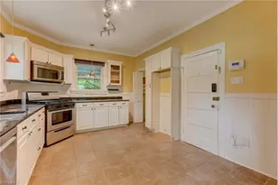 1713 Vance St, Reidsville, NC 27320 - Photo 15