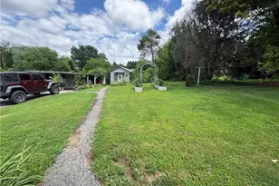 816 W Haymore St, Mount Airy, NC 27030 - Photo 17