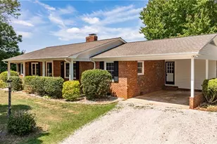 4996 Little Beane Store Rd, Seagrove, NC 27341 - Photo 25