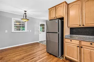 4996 Little Beane Store Rd, Seagrove, NC 27341 - Photo 9