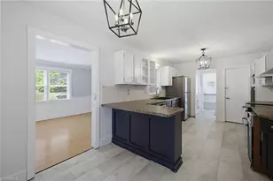 168 Piccadilly Dr, Winston-Salem, NC 27104 - Photo 9