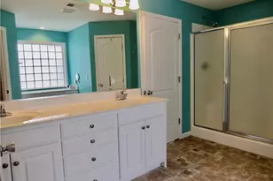 132 Feather Ridge Cir, Reidsville, NC 27320 - Photo 15