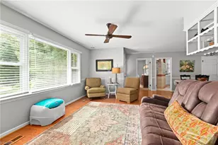 1132 Kennedy St, Yadkinville, NC 27055 - Photo 5
